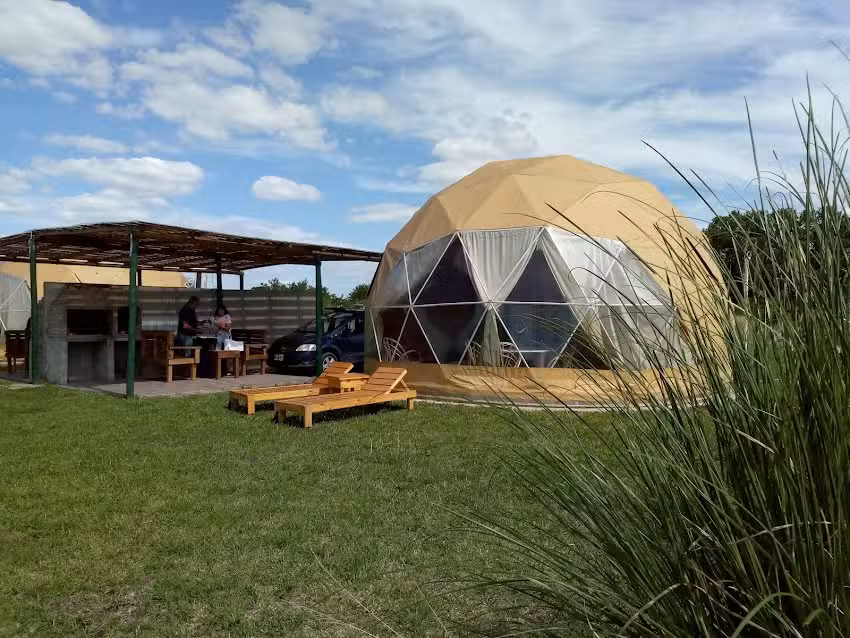 Caba&ntilde;a Bigu&aacute; &ndash; Club Laguna Vitel