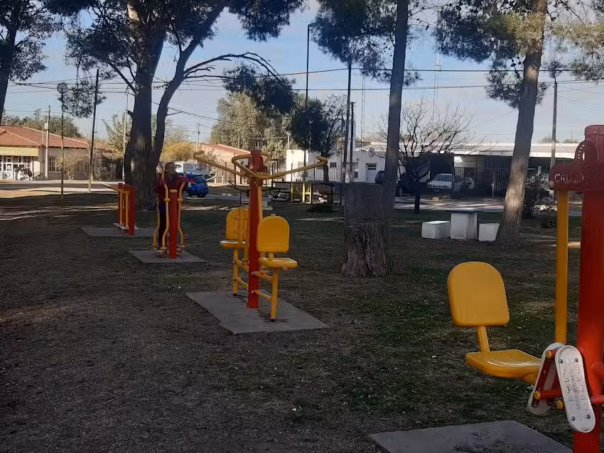 Plaza Coronel de Marina Leonardo Rosales