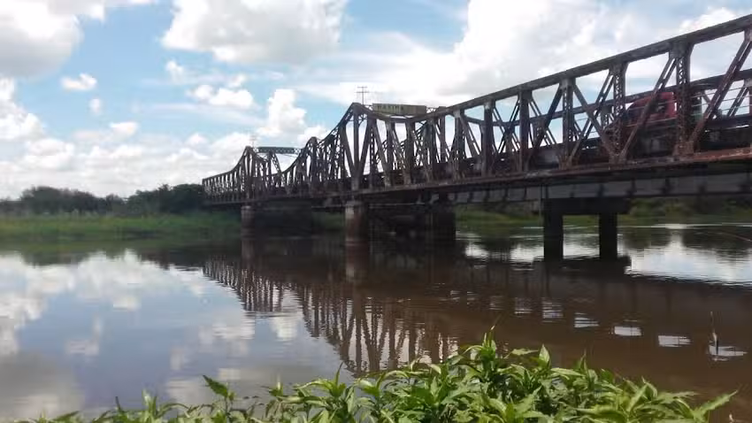 R&iacute;o Guayquiraro